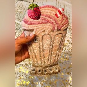 Mary France’s milkshake bag